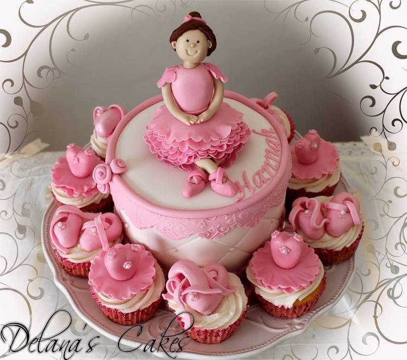 Pink cake and matching cupcakes