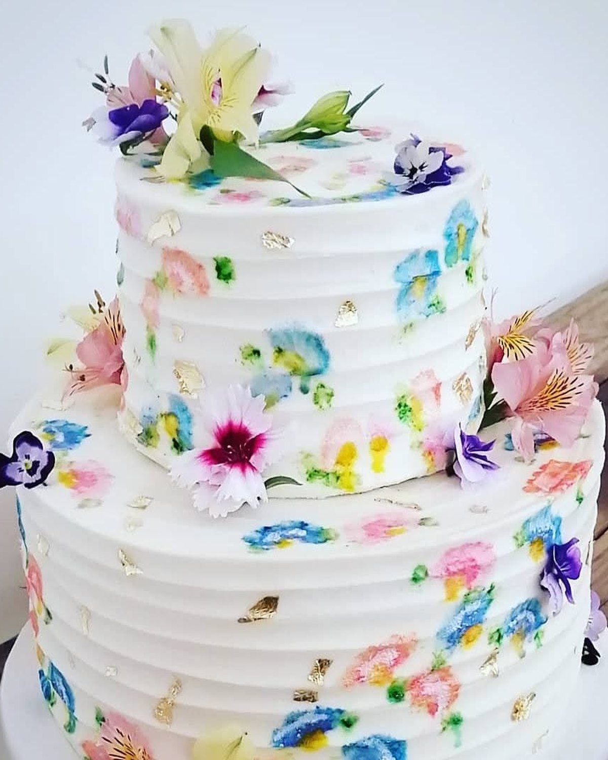 Floral custom cake by Delana's Cakes
